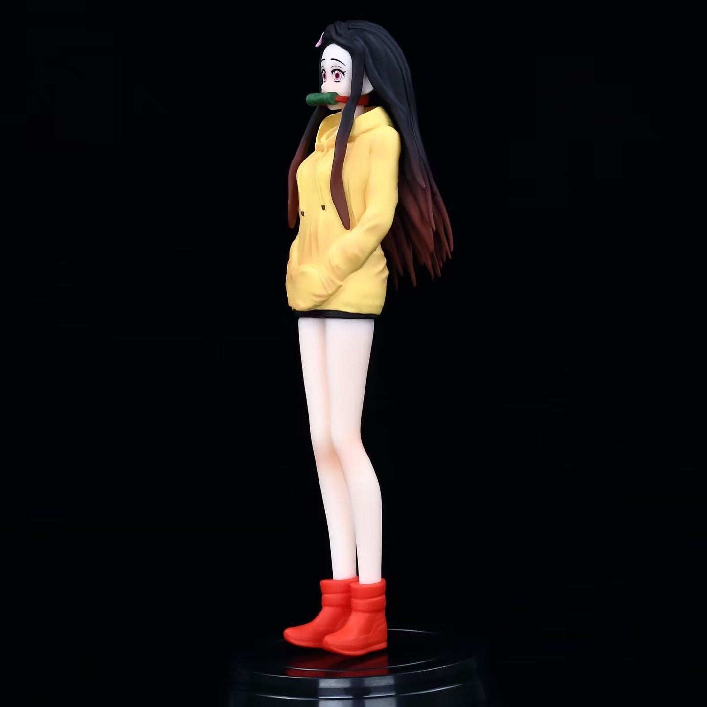 Ghost Killing Anime Fashion Brand Nezuko Standing Posture Wholesale Cartoon Garage Kit Model
